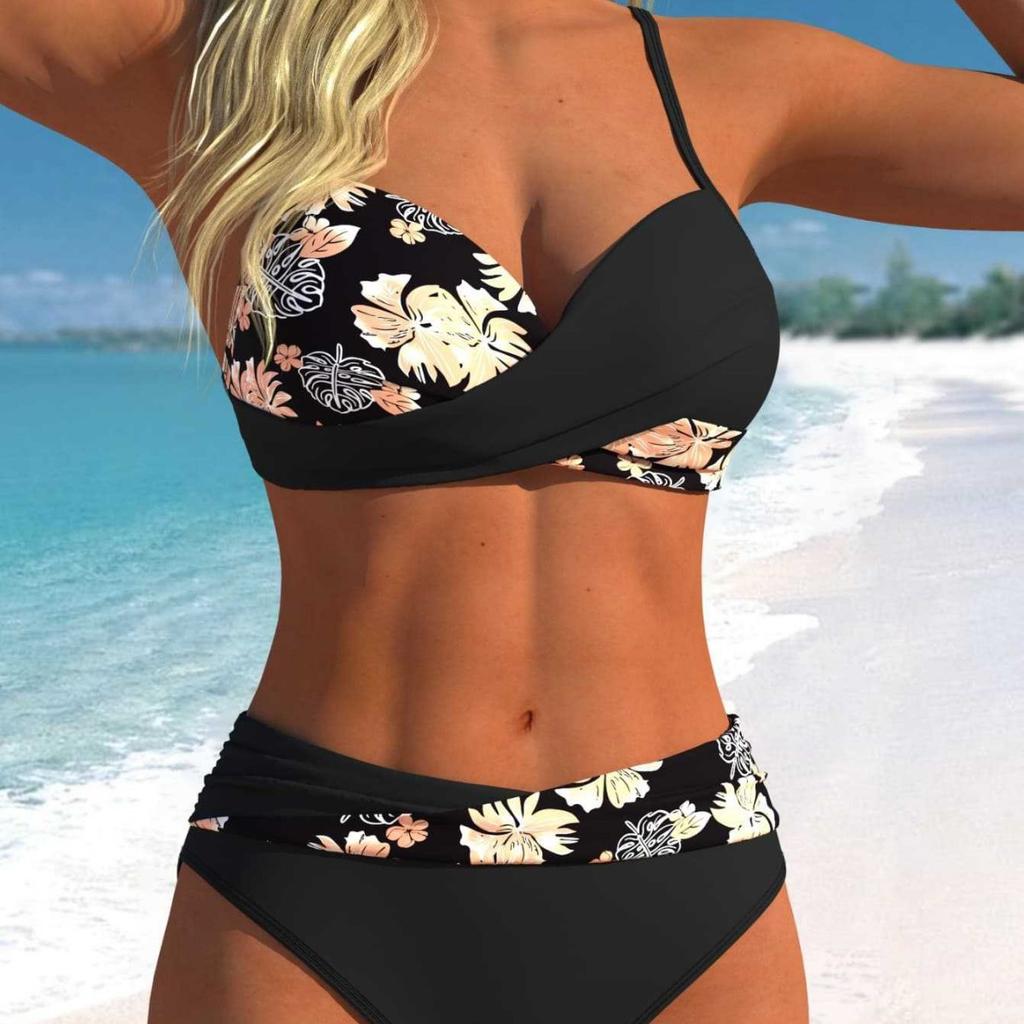 1011 Europejski i amerykański nowy bikini z paskami trójkątna torba podzielony strój kąpielowy nowy