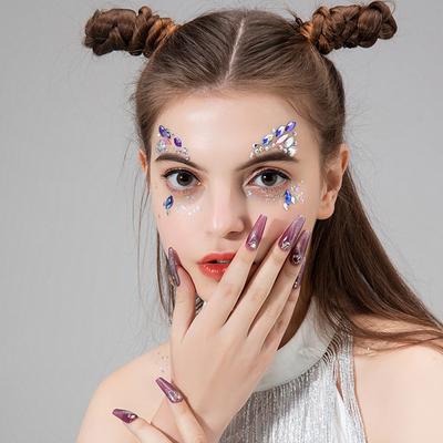Yüz Taşları Mücevher Çıkartmaları Parlak Yüz Süslemeleri Rhinestones Çıkartmaları Festival Vücut Sanatı Süslemeleri Elmas Müzik Festivali Dövmeler