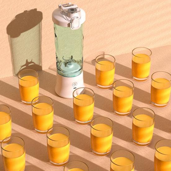 Storcator de fructe cu lame convenabile de 600 ml cu un singur buton 6 Începeți storcarea