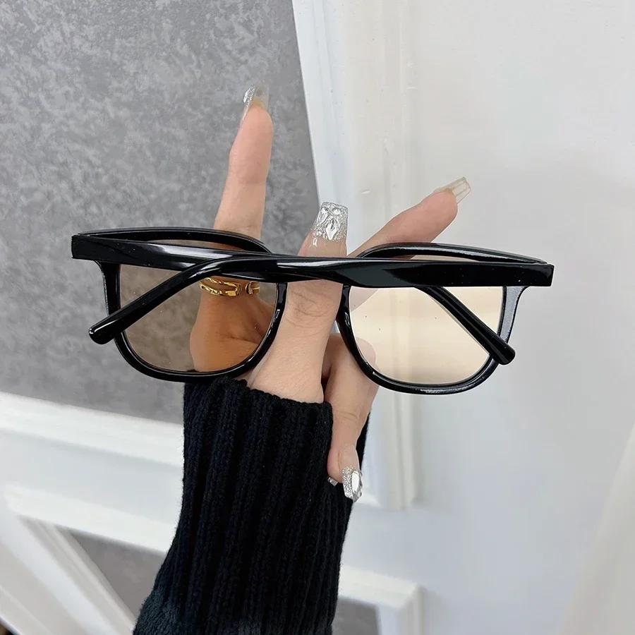 Vintage Women Fashion Square Sunglasses Retro Black Sun Glasses Female Male Eyewear