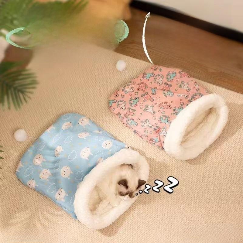 Cat Bed Winter Enclosed Plush Blanket With Warmth For Indoor Outdoor Use
