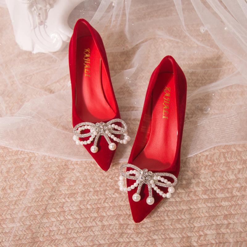 Fashion Wedding shoes bride shoes women new pearl thick heel shallow mouth pointed Xiuhe main wedding dress not tired foot single shoes