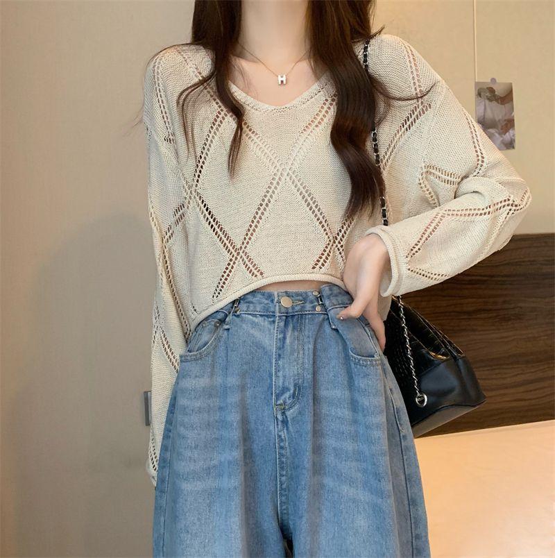 Long Sleeved Sun Resistant Knitted Sweater for Women with a Unique Summer Design, Featuring a Niche Hollowed Out Diamond Grid Casual Top