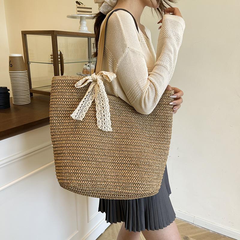 Summer New Seaside Vacation Style Leisure Beach Bag Women's Versatile Large-capacity Woven Tote Bag