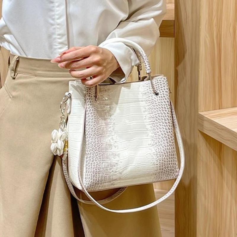 Genuine Leather Women's Bag 2025 New Portable Bucket Bag Women's Handbags Large Capacity Single Shoulder Crossbody Bags