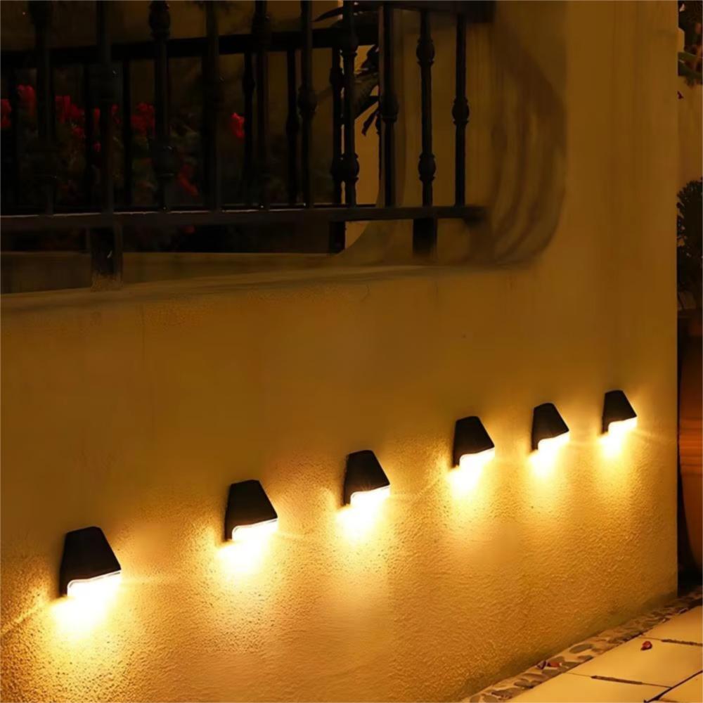 New Outdoor LED Solar Light IP65 Hedge Rainproof Wall Light Waterproof Night Light For Park Stair Step Fence