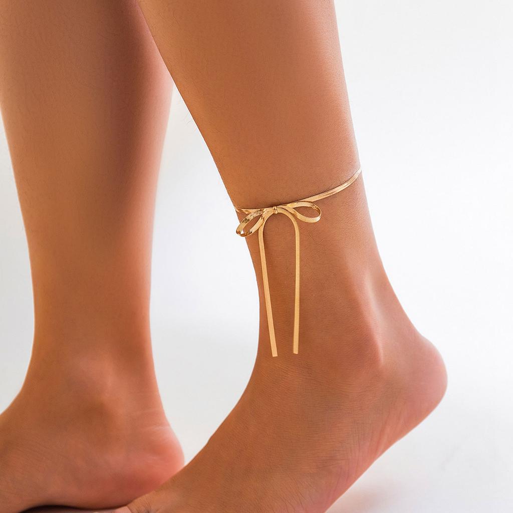 Gold/Silver Anklet with Delicate Bowknot Detail Chic Bowknot Anklet Delicate Foot Chain Jewelry for Beach Vacations
