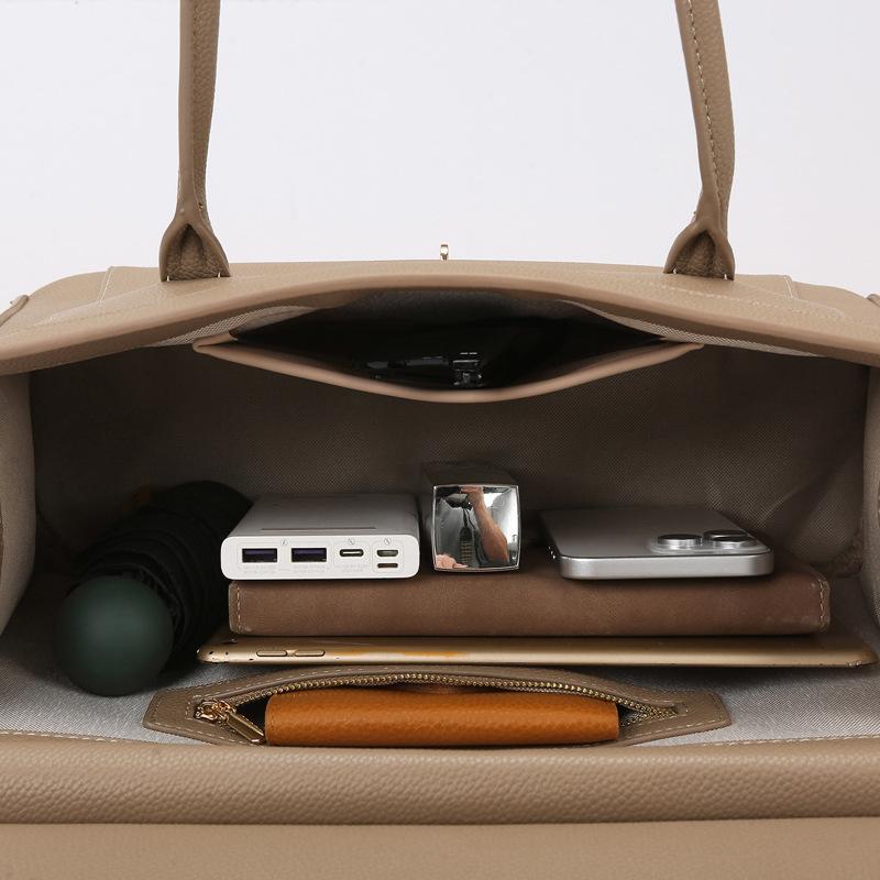 Tote Bag New High-end Bag Women's Fashion Simple Large-capacity Commuter Bag Autumn And Winter Texture Women's Shoulder Bag