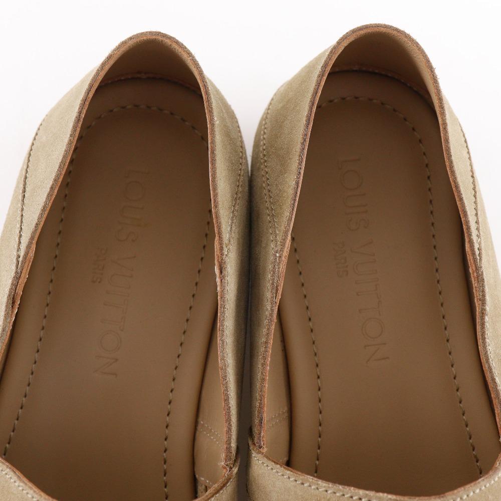 LOUIS VUITTON loafers punching beige Suede mens Used