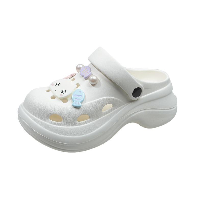 Thick-soled Cute Cartoon Fish Hole Shoes Women's 2025 Spring and Summer Fashion Wear Comfortable Stepping On Shit Bag Head Slippers