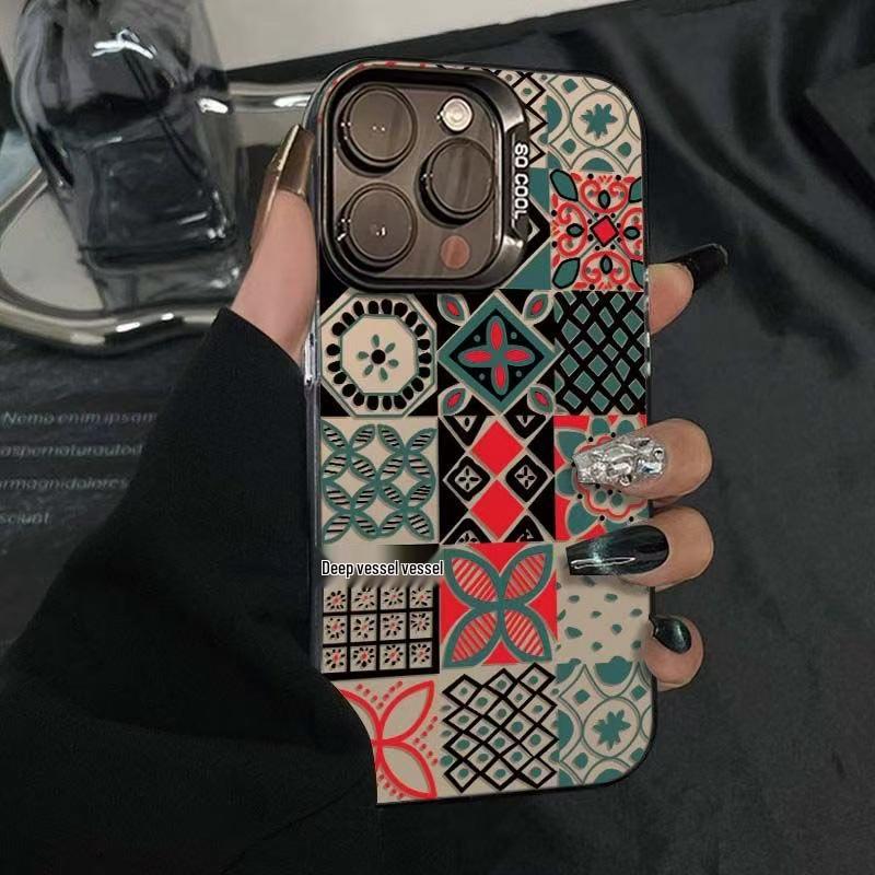 Grid Totem Apple iPhone 15, 16, 17 Pro/Pro Max Case with Cross-Border Personality Design. iPhone 17 Pro Max