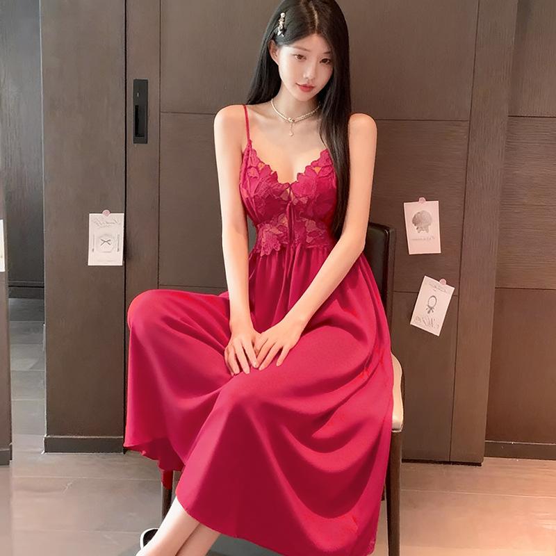 French sexy pajamas women's spring and autumn ice silk long suspender pajamas, two summer pure desire long skirts and robes with chest pads
