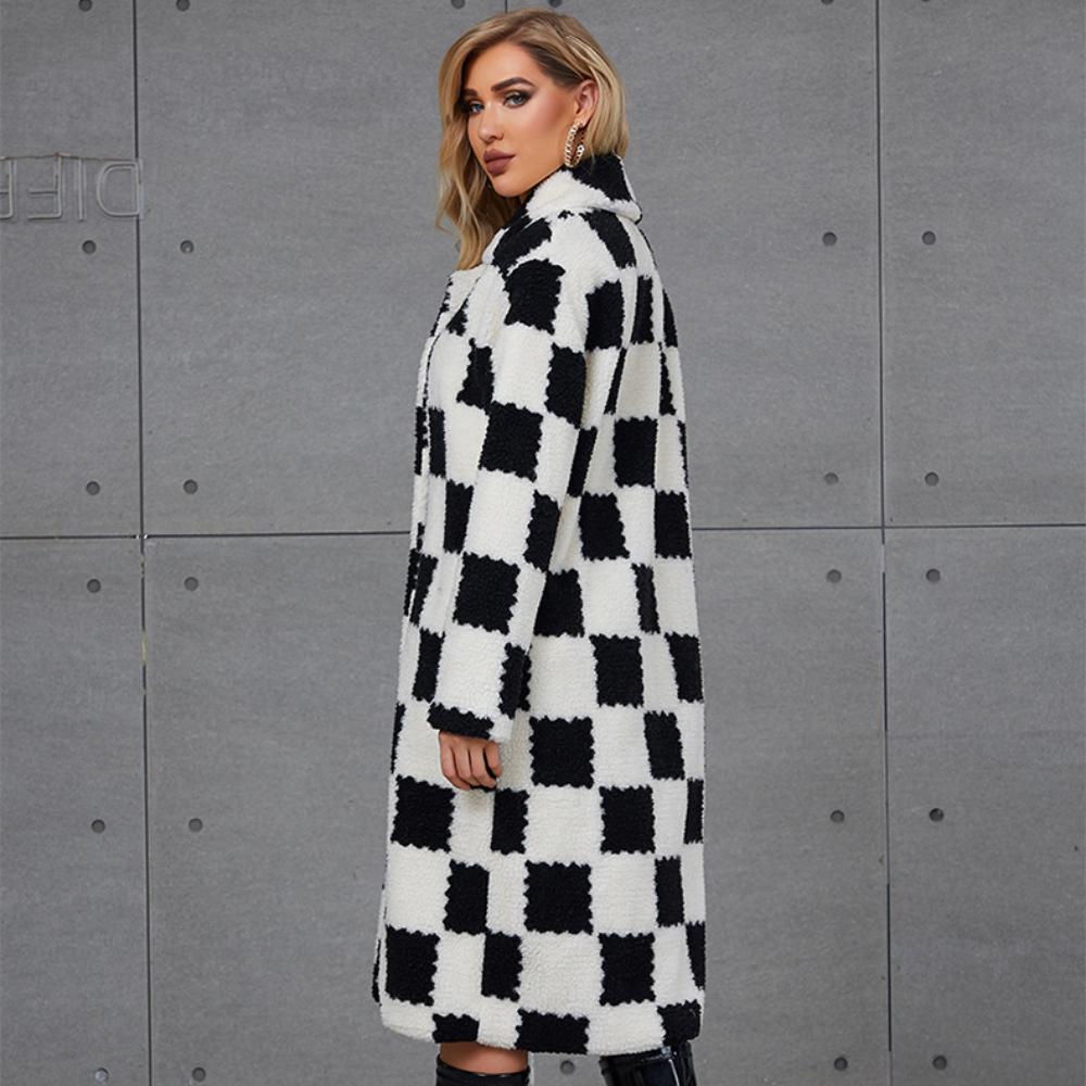 2025 New Faux Fur Coat Women's Mid To Long Black and White Checkered Women's Coat