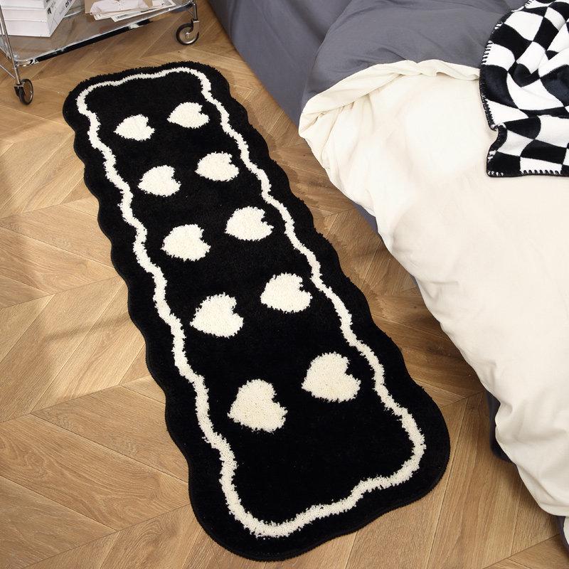 

Plush Cream-Style Bedroom Rug: Thick Bedside & Living Room Mat 40x60 cm