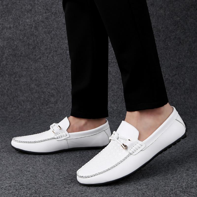 Loafers Men Classic Mens Slip on Shoes Genuine Leather Lightweight Men Casual Shoes 2024 New Male Comfortable Office Footwear