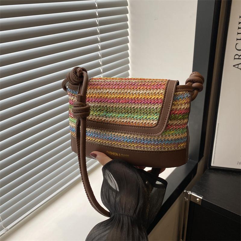 Stylish Retro Small Square Bag For Summer 2024 In Green Blue And Khaki For Trendy Everyday Use