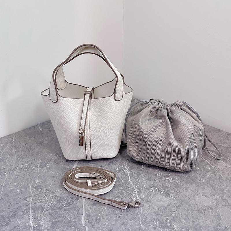 

Korean Lychee Pattern Mini Bucket Bag 2026 - Fashionable Crossbody Handbag