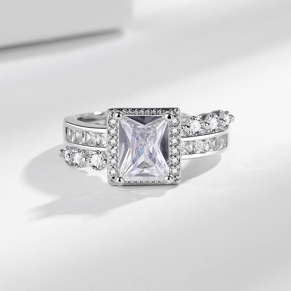 High-End Full Diamond Zircon Sugar Cube Adjustable   Copper Ring Light Luxury Fashion Jewelry