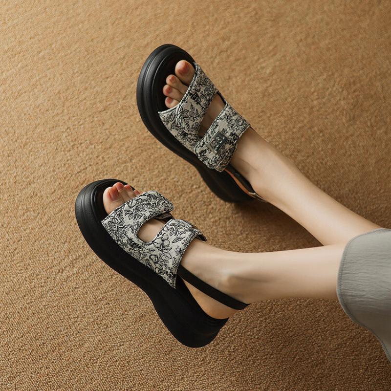 Summer women's platform sandals women's one-pedal rubber soft sole comfortable size sandals national style Roman sandals women