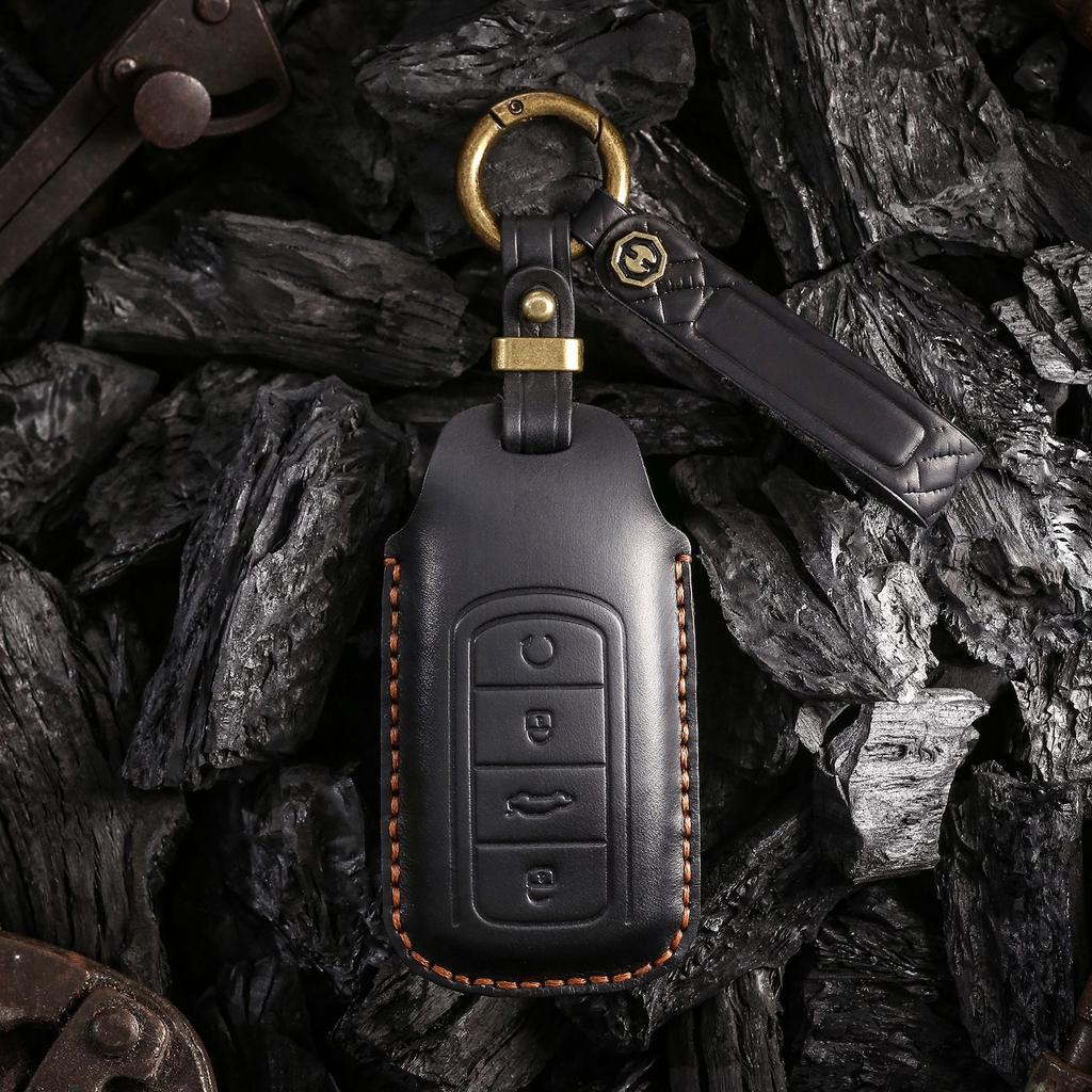 Genuine Leather Key Cover for Chery Omoda 5 C5 Tigo 7/8 Pro Max, Full Grain Key Fob Protector with Leather Strap