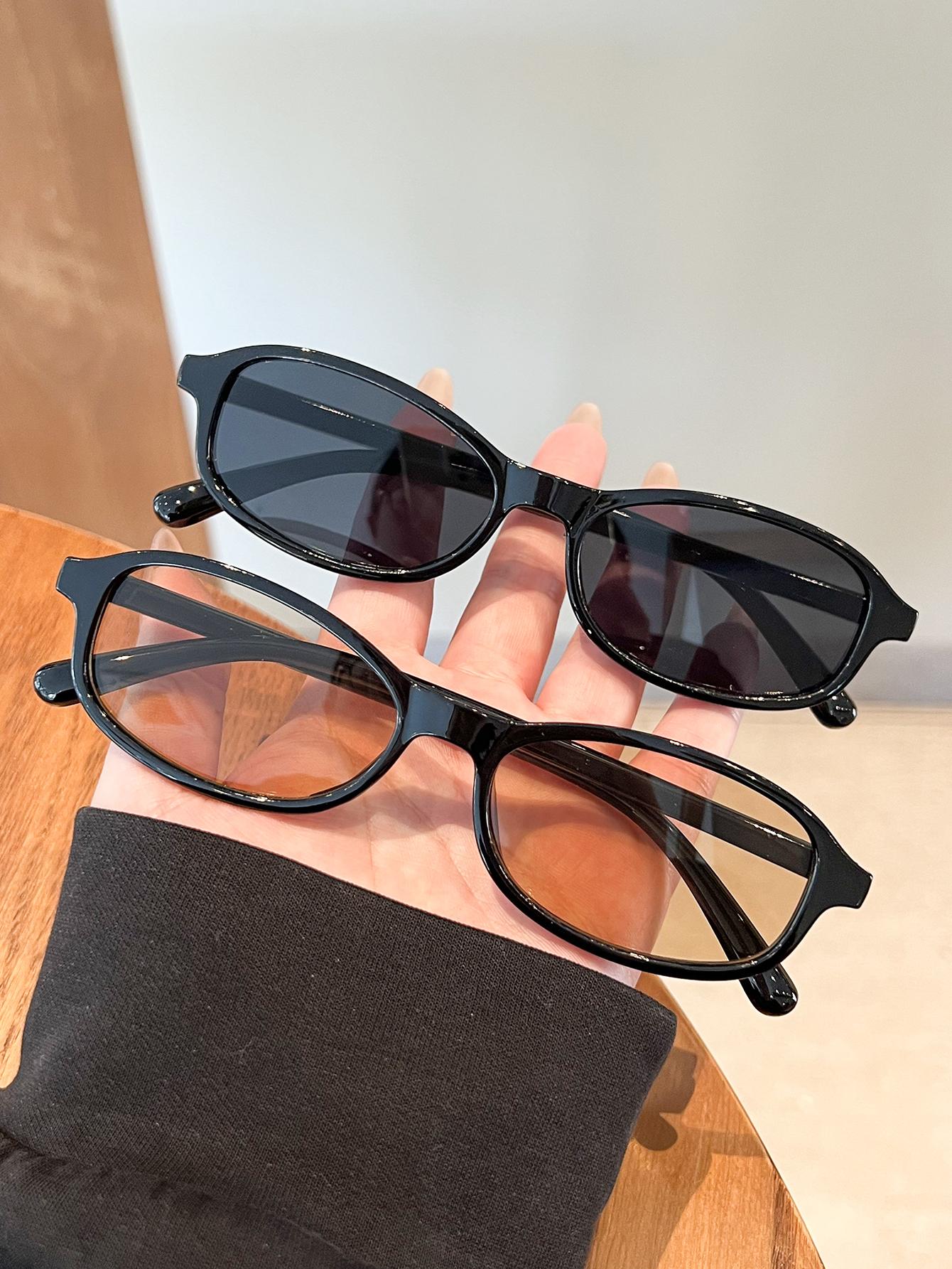 

2PCS Rectangular Fashion Eyeglasses Set Vintage European Style for Daily Wear And Street Photography