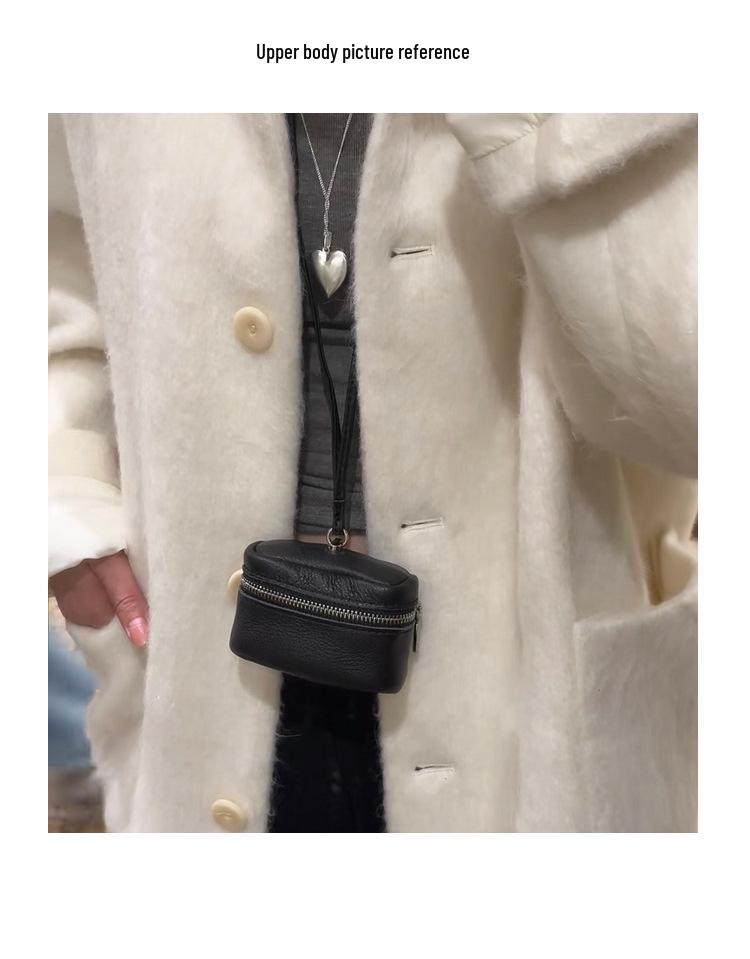 2025 Stylish Cowhide Mini Purse: Neck Hanging Lipstick, Earphone, Coin Holder