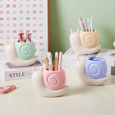 1Pc Cute Macaron Color Snail Plastic Pen Holder Kawaii Desk Decoration Office Stationery Organizer Girl Makeup Brush Storage Box