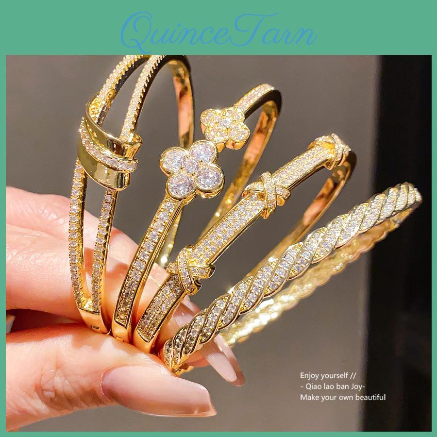 Fashion Leaf Charm Bracelet With Zirconia And Goldplated Copper For Women