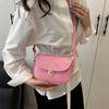 New casual versatile simple solid color temperament advanced texture simple retro shoulder messenger bag saddle bag