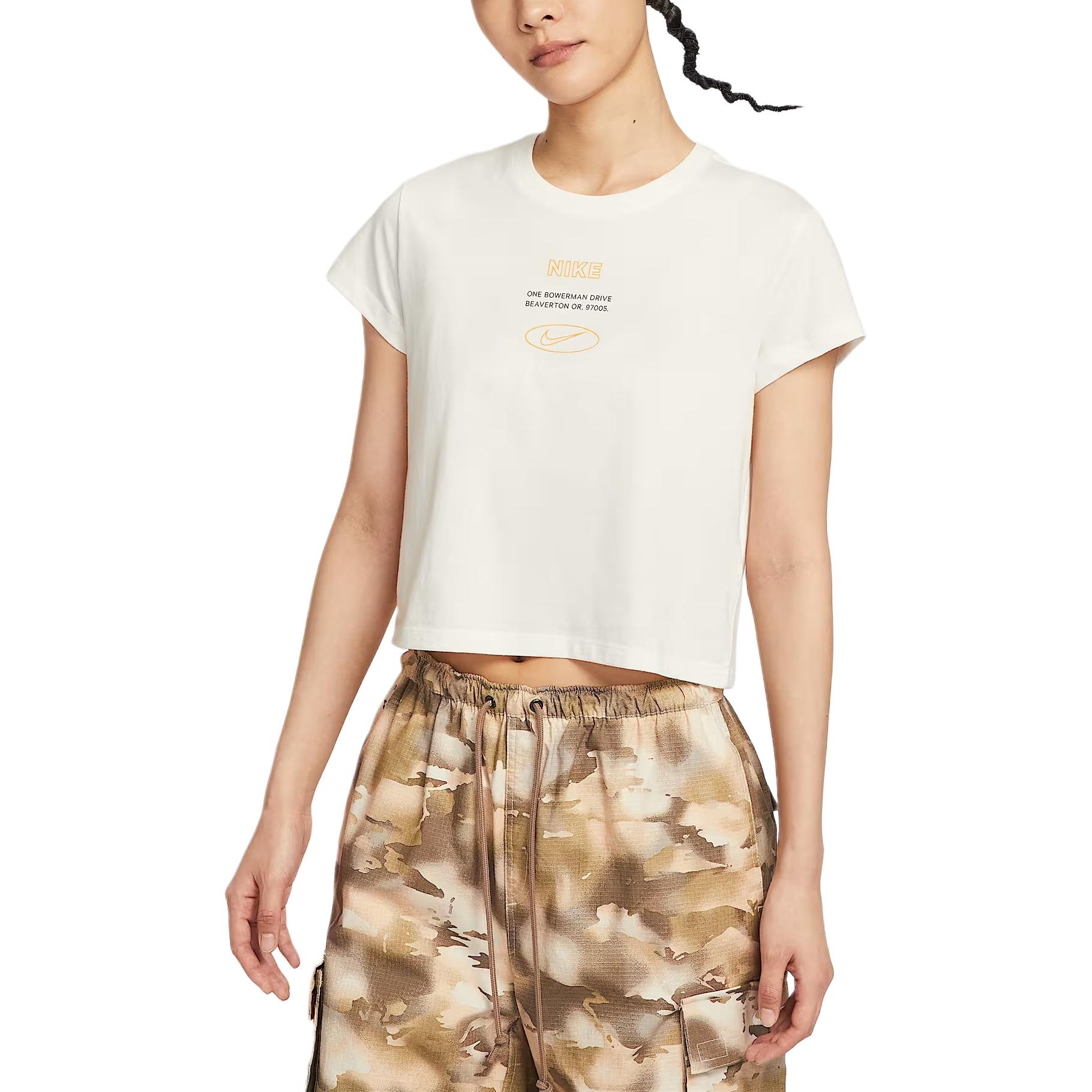 

Nike Sportswear Logo Soft Short Sleeve Regular T-Shirt Women Tops IH8507133 2XL