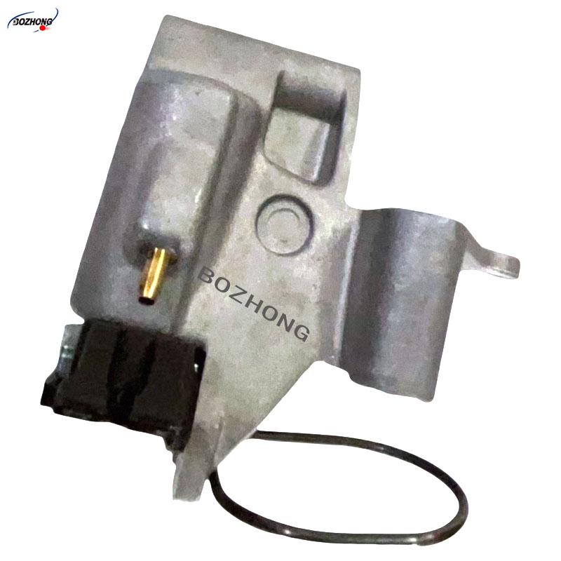 11311738700 timing chain tensioner M54 engine car is suitable for  E36 E46 E39 E60 E34 E83 E53 timing chain top tensioner. 1131 1703 746