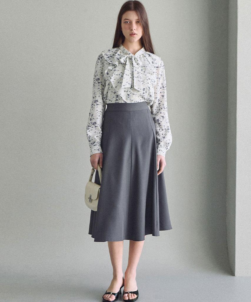 LUSIDA Abella Flare Long Skirt