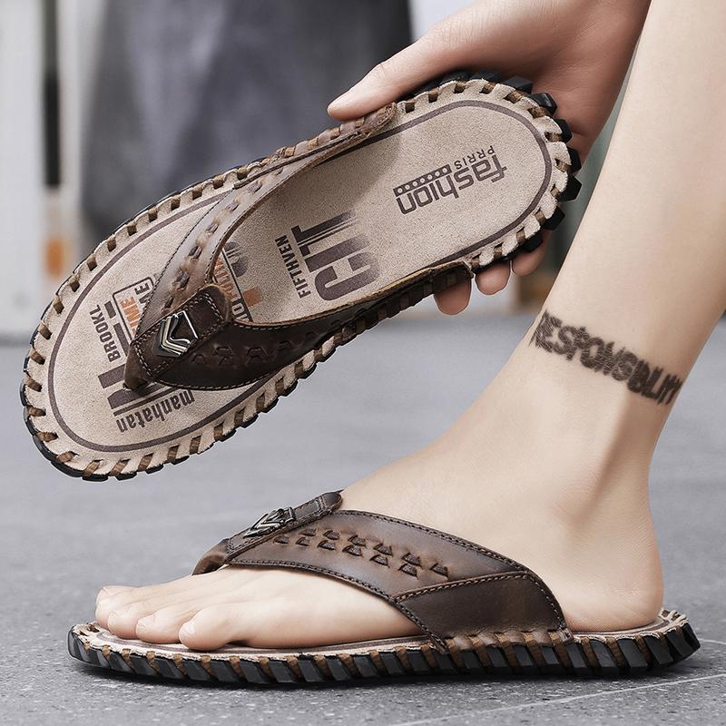 Fashion Summer Beach Men Slippers Fashion Genuine Leather Casual Shoes New Arrival Mens Flip Flops Outdoor Rubber Cool Half Drag Slides