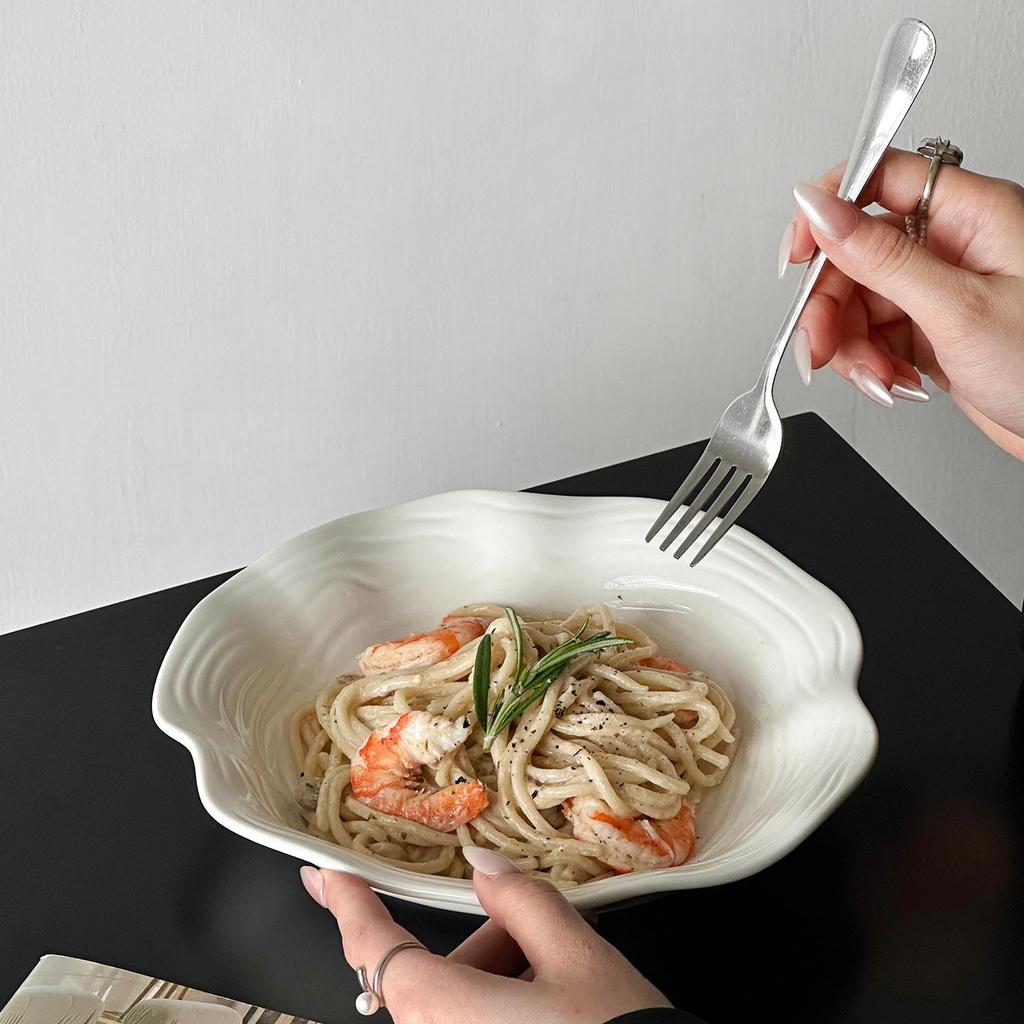 Creative Ceramic Plate with Lotus Edge Pasta Deep Dish Western Style Fruit Salad Bowl