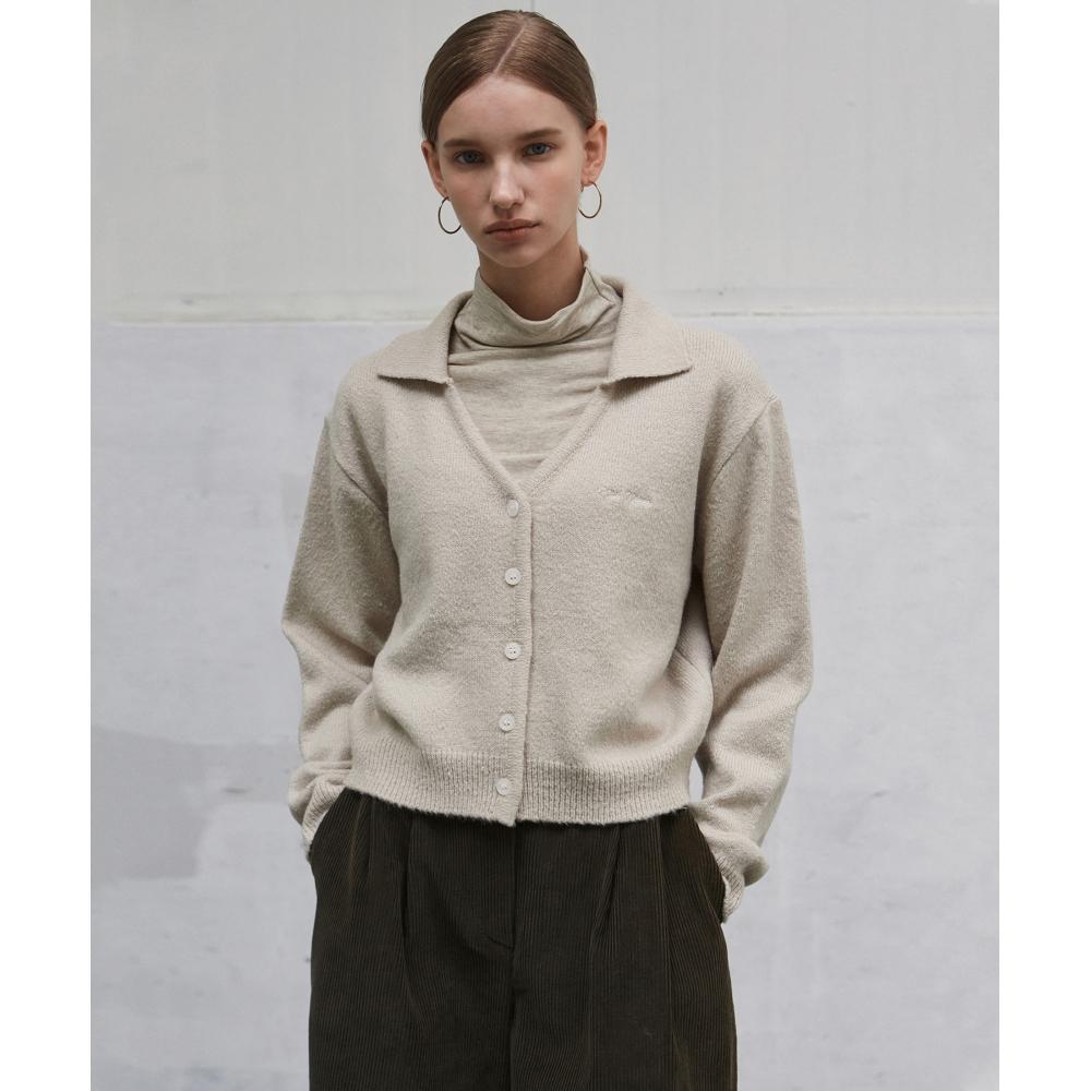 

NICKNICOLE NICOLE BUTTON OPEN COLLAR CARDIGANSAND BEIGE