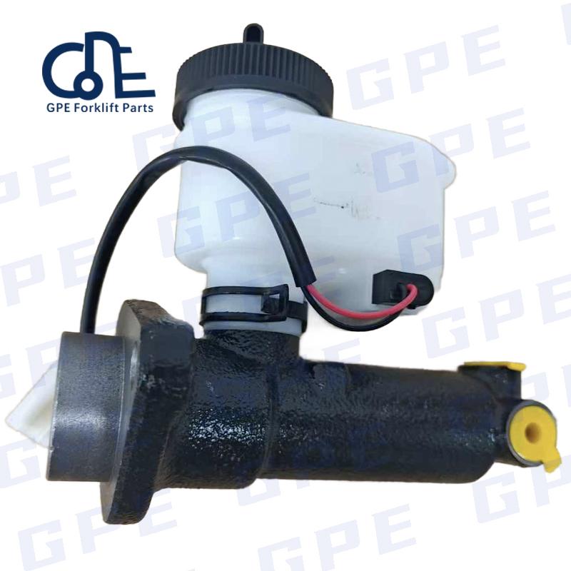 91846-15200 Brake Master Cylinder High Quality Forklift spare parts
