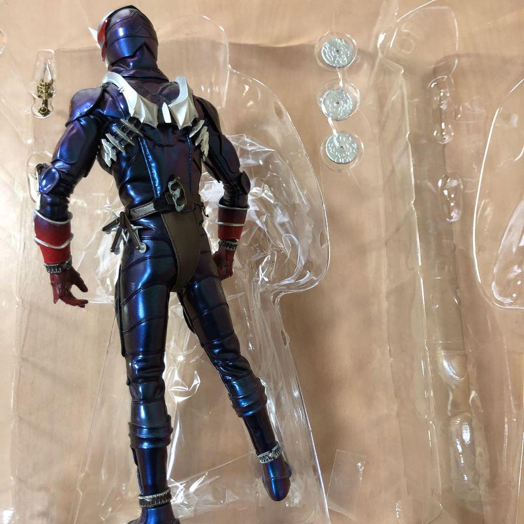 [USED] Special Price: Kamen Rider Hibiki Medicom Toy (12-inch Action Figure)