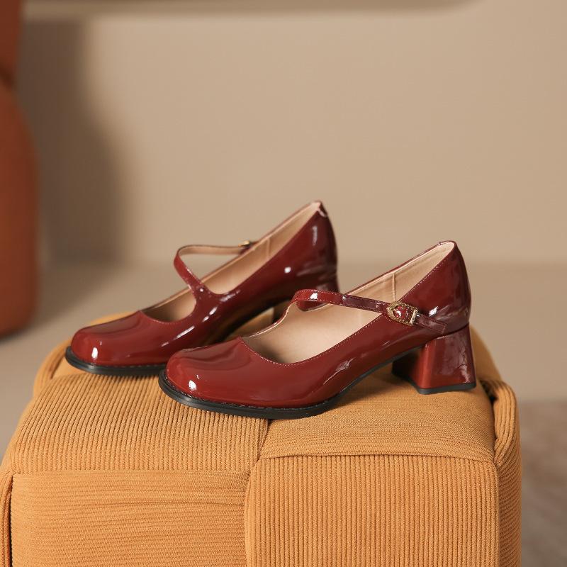 

Leather flat for Huizhou women s shoes Su Yinyin same shoes black Korean version spring new high heels women 40 бордовий