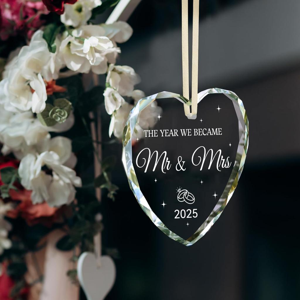 Wedding Gifts for Couples 2025, Mr and Mrs Gift Bridal Shower Gifts Wedding Gift Just Married Decorations for Bride, Newlywed Couple Just Married