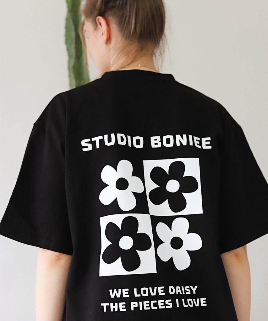 BONIEE Puzzle Daisy Flower Back Print Loose T-Shirt Black