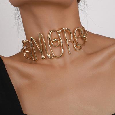 Choker Halskette Vintage Hip Hop glänzenden Buchstaben mehr Schmetterling dekorative Geschenk Frauen Metallkette