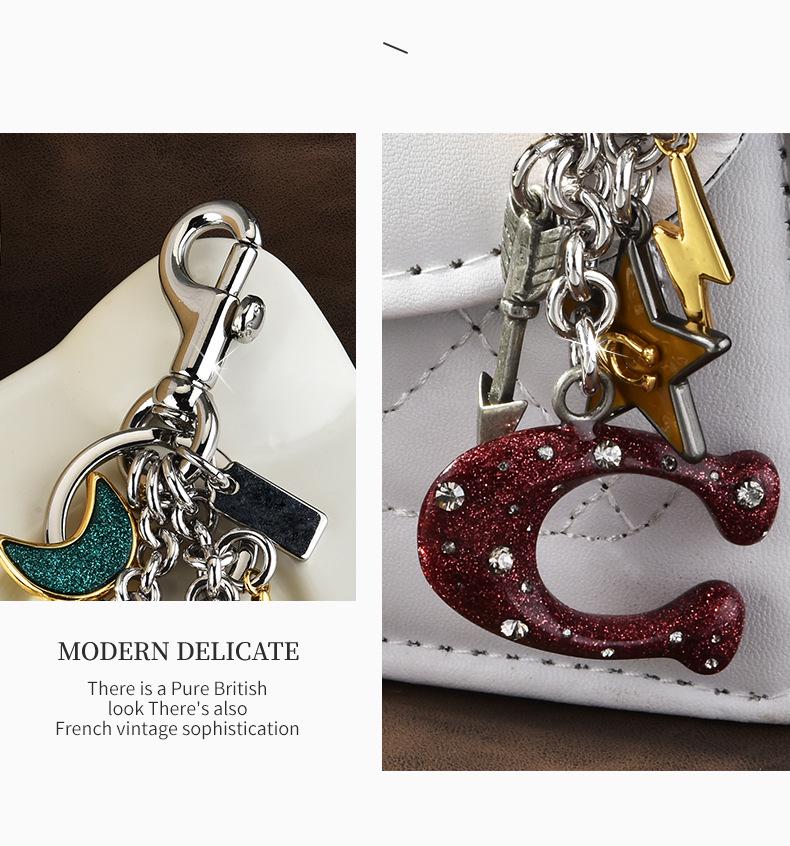 Adorable Cartoon Whale & Dolphin Keychain: Couple's Bag Charm and Metal Keyring Gift.