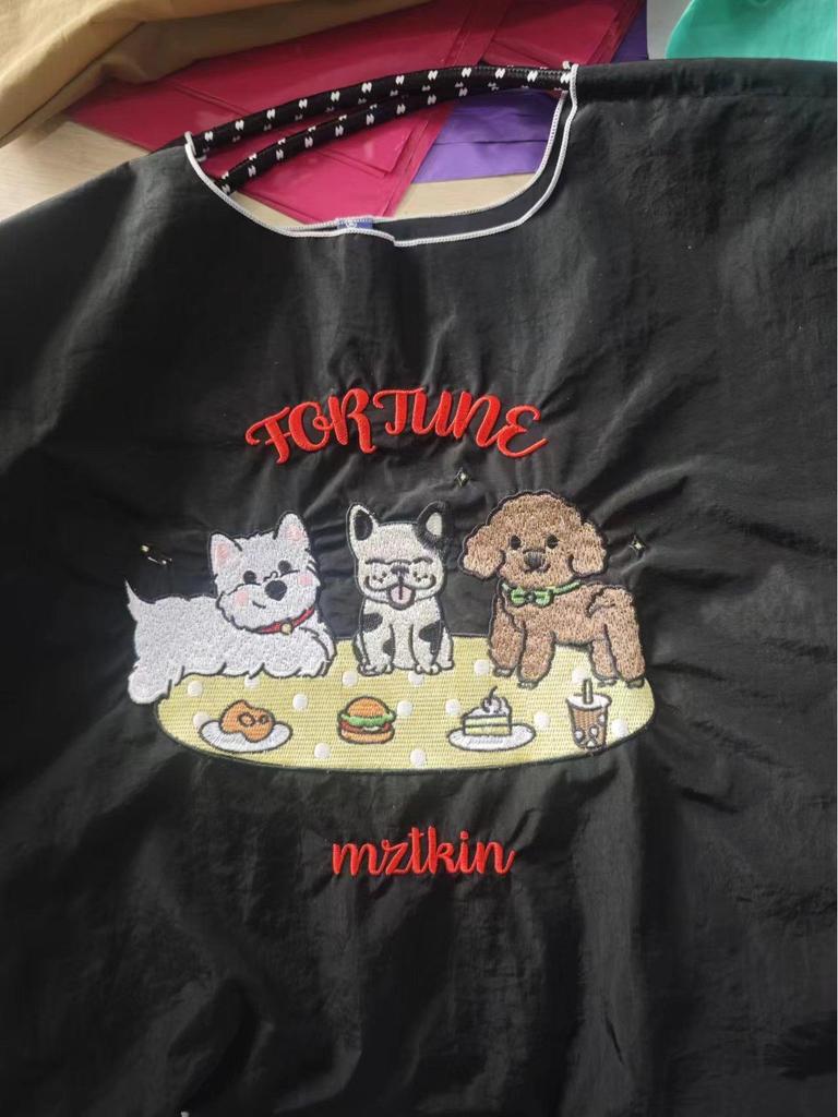 Chinesische Marke Bestickter Schwarzer Oxford-Stoff Shopper - Großes Fassungsvermögen, Vielseitige Nylon-Handtasche