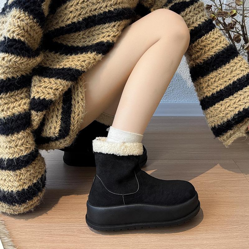 

Thick-soled snow boots for women 2025 new winter fur integrated short tube snow cotton piled and thickened outer wear cotton shoes for women 40 чорний
