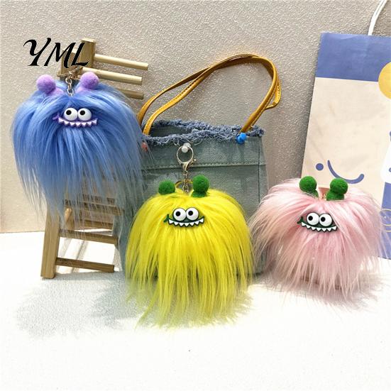 Small Plush Toy Long Haired Creature Keychain, Cartoon Plushie Bag Charm, Charm Furry Keyring Pendant for Backpacks Handbags Keys Stuffed Doll