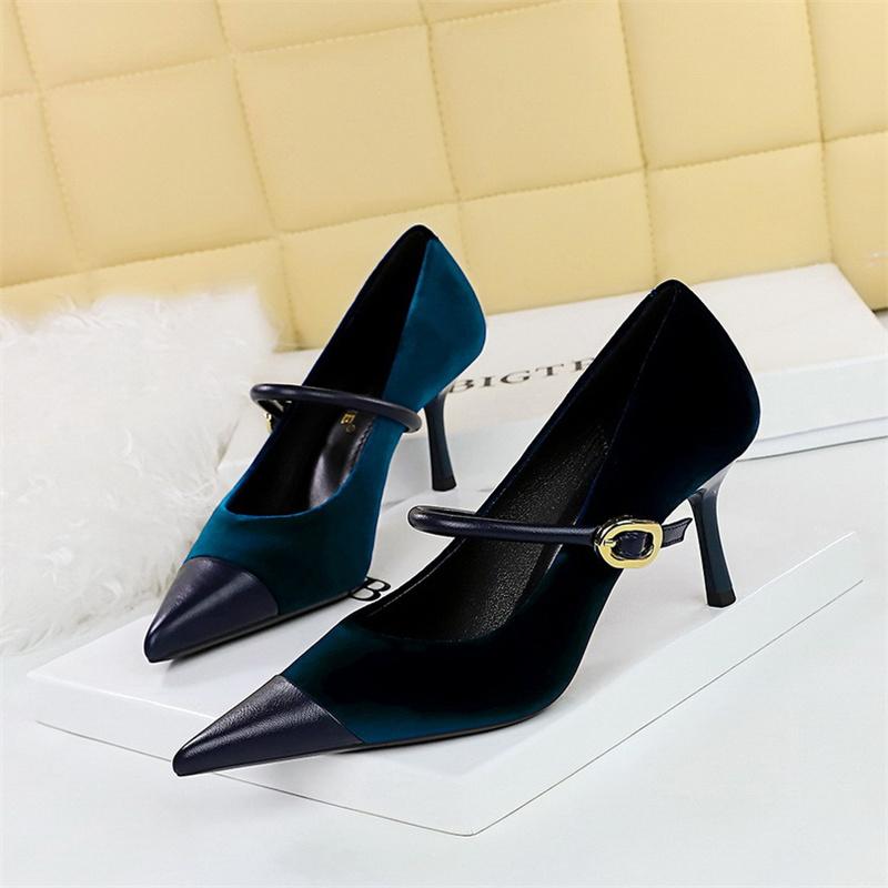 Fashion Version Party Thin High Heel Women Shoes   Velvet Shallow Mouth Pointed Toe Metal One-line Buckle Single Shoes