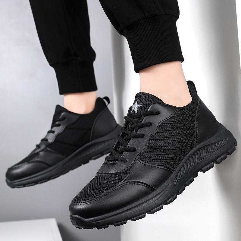 Frühling neue Herrenschuhe Mesh atmungsaktiv Sport Freizeitschuhe weiche Sohle rutschfest schlicht rein schwarz Trainingsschuhe