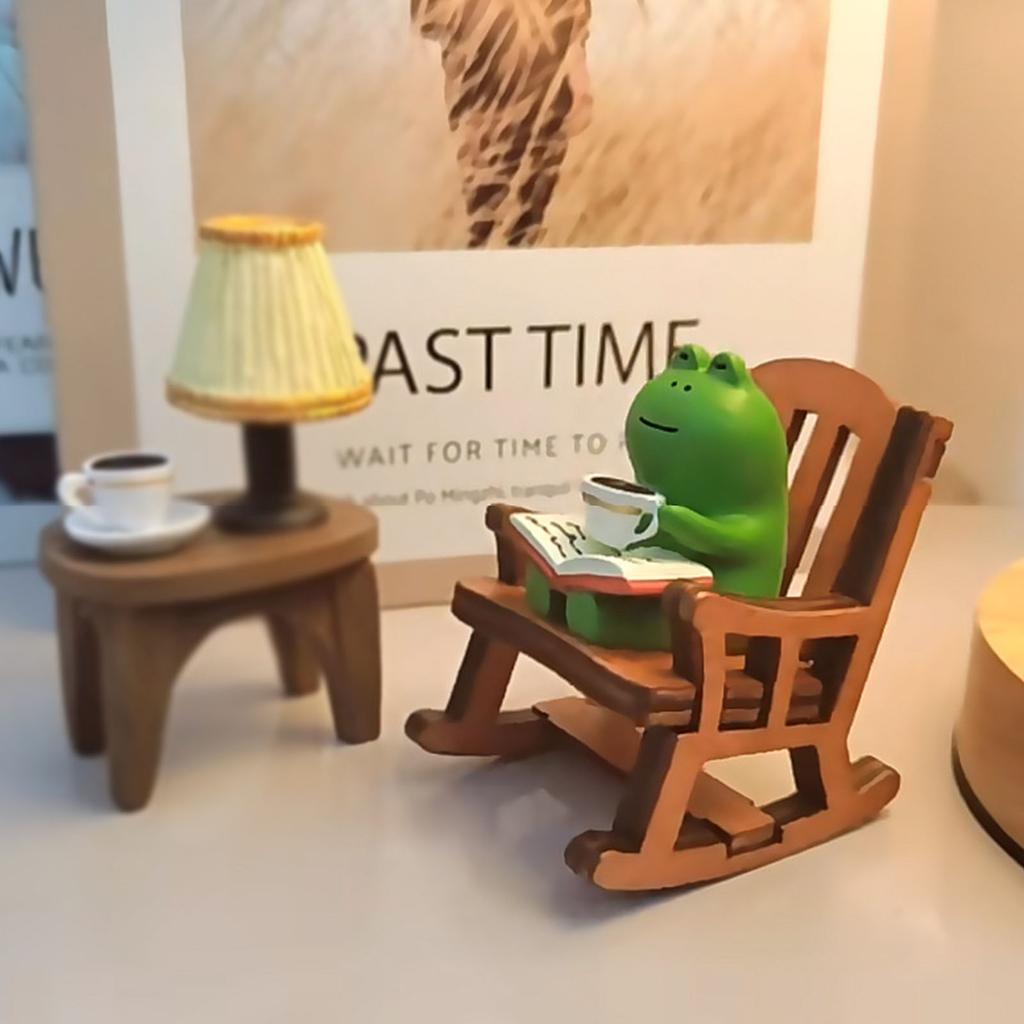 Coffee Frog with Rocking Chair Resin Figurine Miniature Desk Decors Ornament For Home Office Garden Landscape Decoration