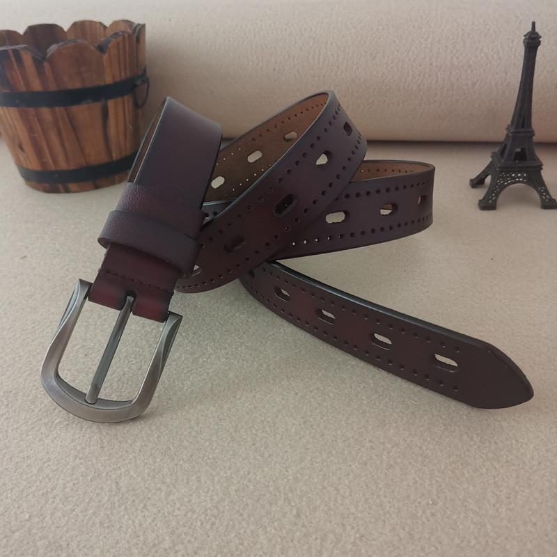 Fashionable Ladies Leather Waist Belt With Classic Pin Closure For Daily Wear