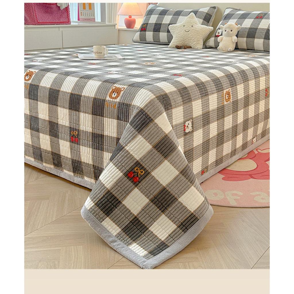 Zimní silný mléčný sametový přehoz na postel, tatami rohož s bavlněným kang přehozem, protiskluzová matrace, hřejivé prostěradlo z korálového sametu